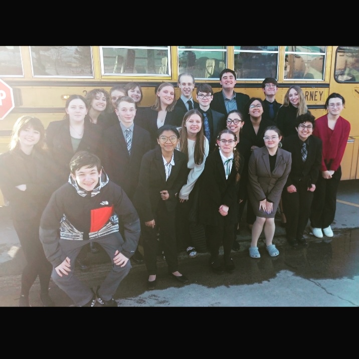 Gothenburg Speech Meet 2023
Medalists:
*Aiyanna Frizane-DI-7th place
*Isabel Kurz-Extemp 5th place
*Eamon Campbell, Lena Meyer, Henry Stelling, Emma Turner-OID-6th Place