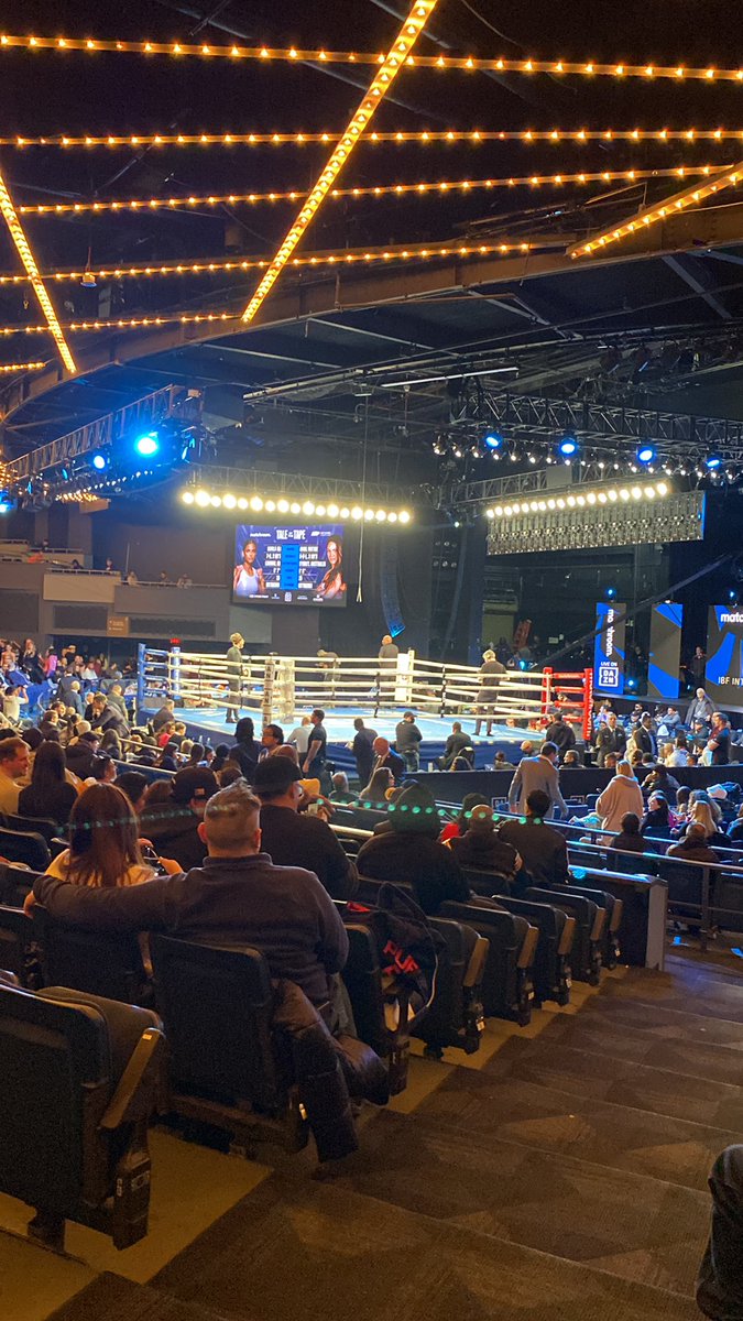 Girlboxing! 🌻🥊😷🏳️‍⚧️ tweet media