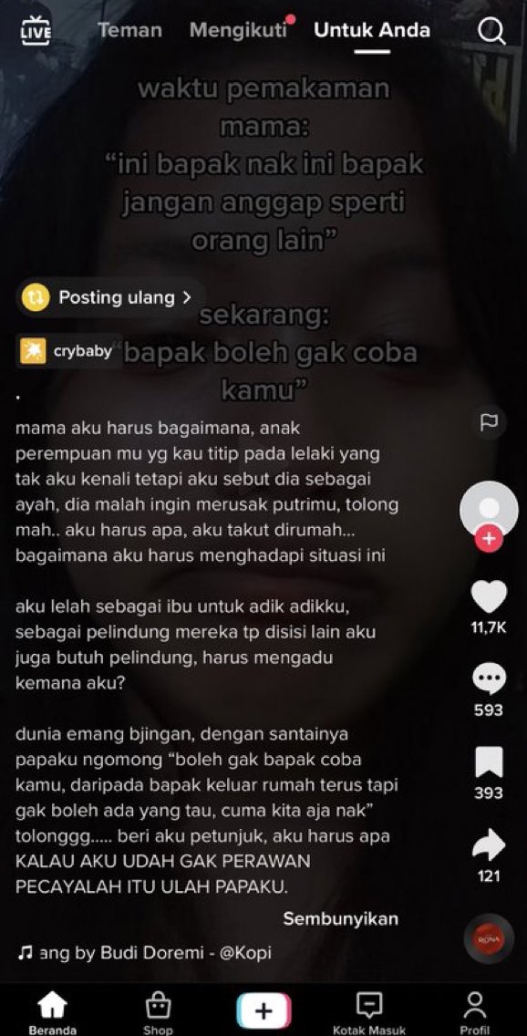 AREAJULID's tweet photo. Dis! Barangkali ada yang bisa bantu kakak ini, bantu up gaisss 😭 https://t.co/WlFGeI12yF