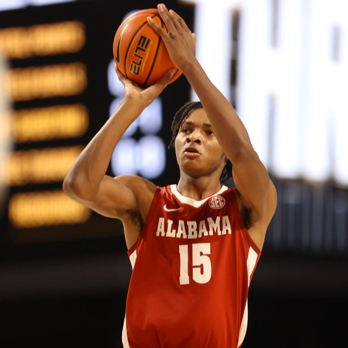 NoCeilingsNBA's tweet photo. Alabama Crimson Tide freshman Noah Clowney today #NBADraft 

• 14 PTS
• 6 REB
• 1 AST
• 3 BLK
• 6/9 FG
• 2/4 3P https://t.co/wcDUiL4Sem