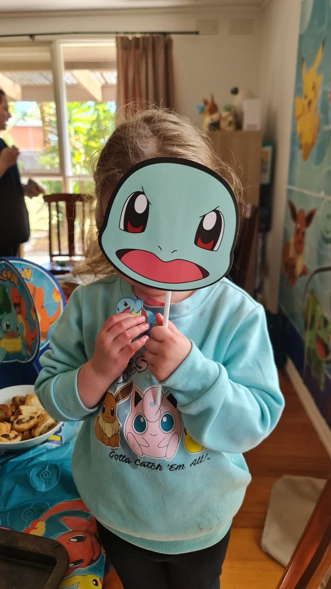 jamiegal's tweet photo. Pokemon party https://t.co/DqpMh5k7WS