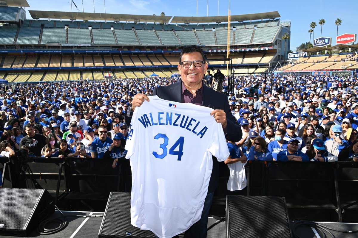 Dodger Insider tweet media