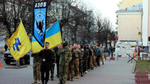 TimeVoyageur's tweet photo. @MauriceMartin01 Nazis Frontline.
Qd tu soutiens un pays qui baptise les rues de ses villes avec des noms de héros nazis Ukrainiens. #BanderaUkraine https://t.co/VEr12OQP51