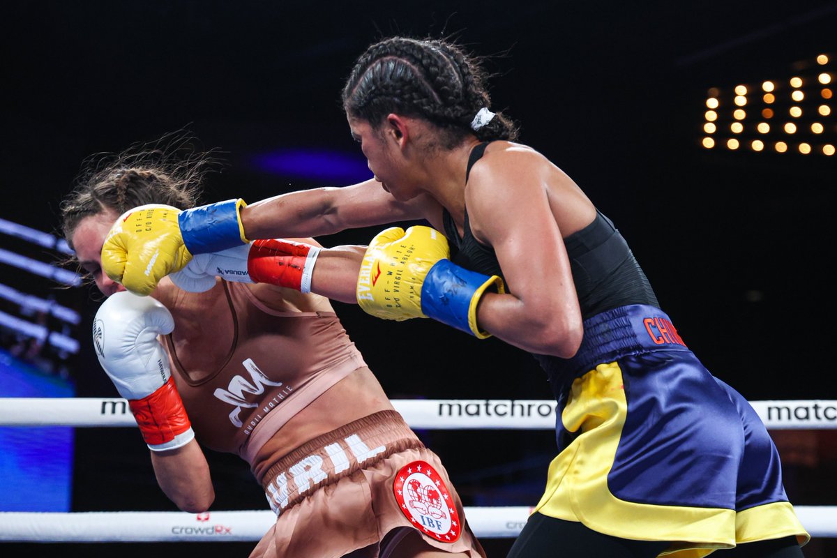 MatchroomBoxing's tweet photo. Last round coming up! #AliMathie
Watch: https://t.co/6mRP7bX7k8 https://t.co/QZGkciW1RD