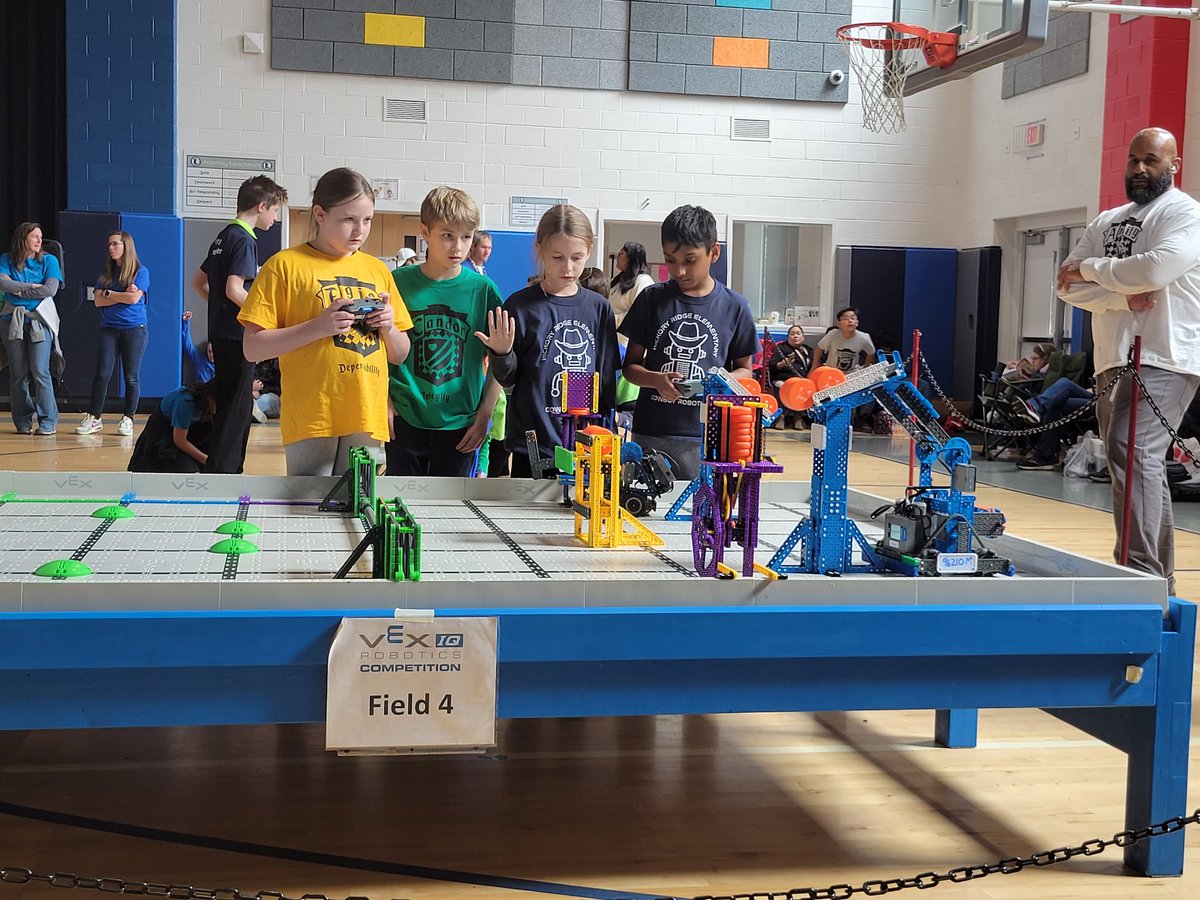 DanielleB4WMES's tweet photo. Huge shout out to our wolfpack robotics team for placing 2nd overall in today's competition!! Way to go wolfpack! State competition is on Feb 25 at JM Robinson high school. 
#CCSVEX
#WMES
#ONEPACK
#OURPACKISONTRACK https://t.co/PXRdplvRXn