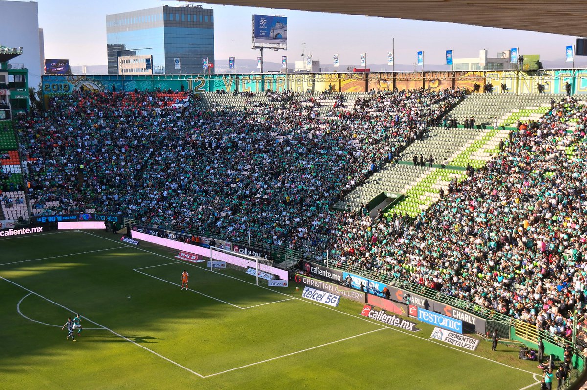 Club León tweet media