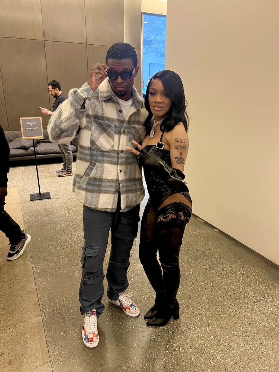nevrmd's tweet photo. #nevrmind x #glorilla #GRAMMYs @GloTheofficial https://t.co/ldKmXZlTpf