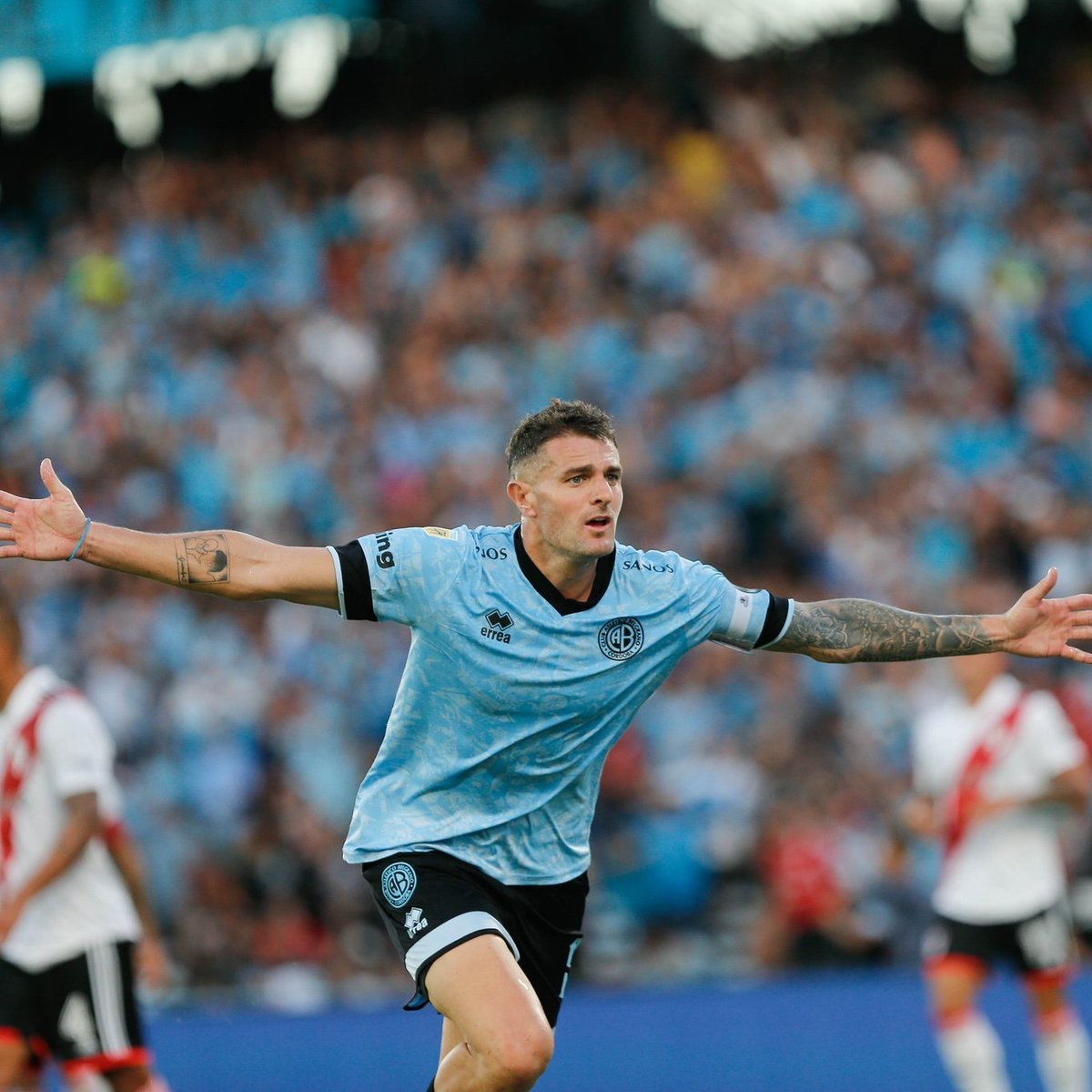 Ya no hay palabras para describir a este hombre, gracias por tanto señor 9.