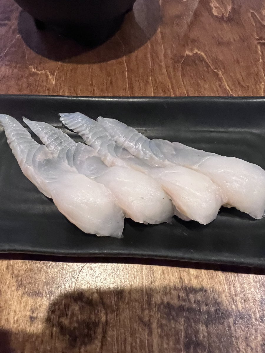 Tha3rdi's tweet image. Hungry as a hostage. #fatboyproblems #sushi