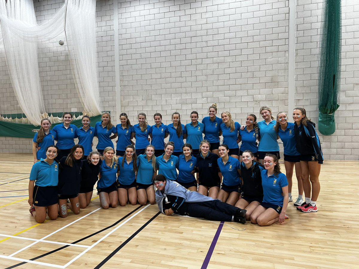 Robertson_Sed's tweet photo. A fantastic afternoon of netball in the Hirst Centre and we are so proud of our House netball teams on winning the competition #topteamwork πππ¦βοΈπ€ https://t.co/yT6YDNEwPX