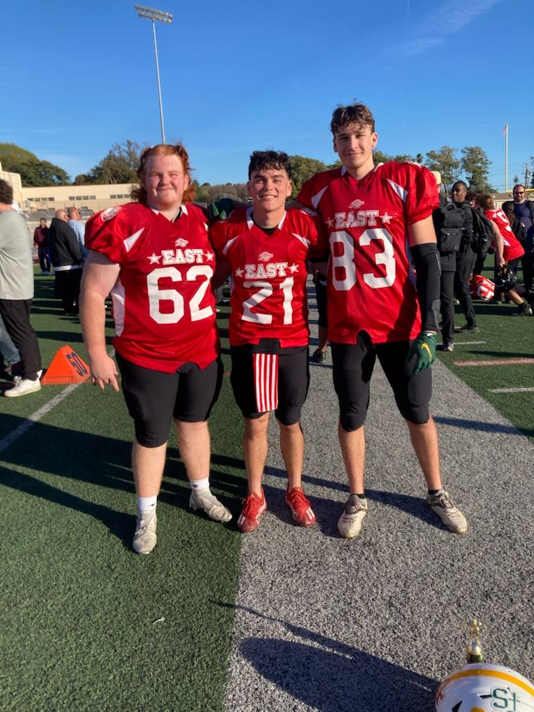 Simi High Football (@simi_football) on Twitter photo <a href="/JessNorton16/">Jess Norton</a> <a href="/AlvaryCaleb/">caleb alvary</a> <a href="/Robert_dixon8/">Robert Dixon</a> representing Pioneer Football today at the Ventura County High School All-Star Game! ⭐️ <a href="/JessNorton16/">Jess Norton</a> <a href="/AlvaryCaleb/">caleb alvary</a> <a href="/Robert_dixon8/">Robert Dixon</a> representing Pioneer Football today at the Ventura County High School All-Star Game! ⭐️
