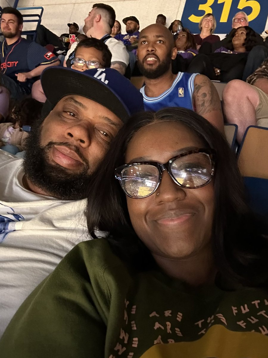 Techy_HopeD's tweet photo. #pelicangameday #baecation https://t.co/FD0yAJW4zk