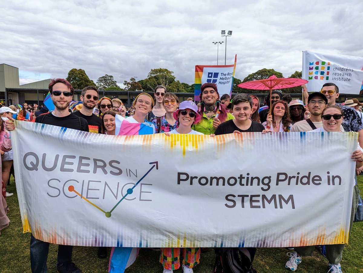Science is not so "straight"forward 😉 We're here for @midsumma Pride March and ready to goooo!!

🌈🏳️‍🌈🏳️‍⚧️🏳️‍🌈🌈

#midsumma #pridemarch
