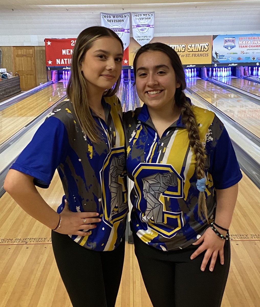 steelmenbowl's tweet photo. Congratulations to Lexi and Contessa for advancing to Sectionals next weekend in Peoria!  Our work is not done yet! #SteelmenPride #Onward https://t.co/Yt4mEIZkxQ