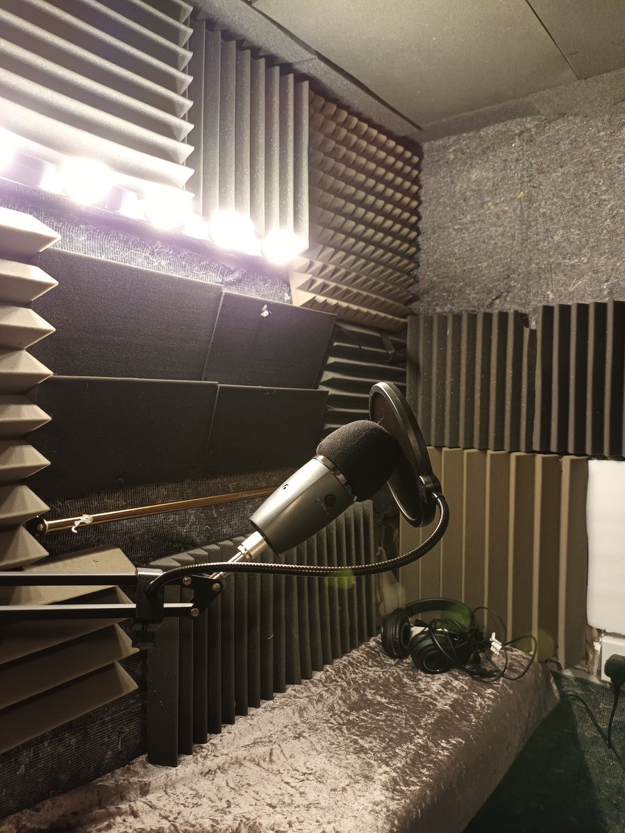 farukmardan's tweet photo. After some trials and errors and a lot of material sourcing, my recording booth is finally in place! Looking forward to many voice-over projects! https://t.co/DSHFxp7XXG