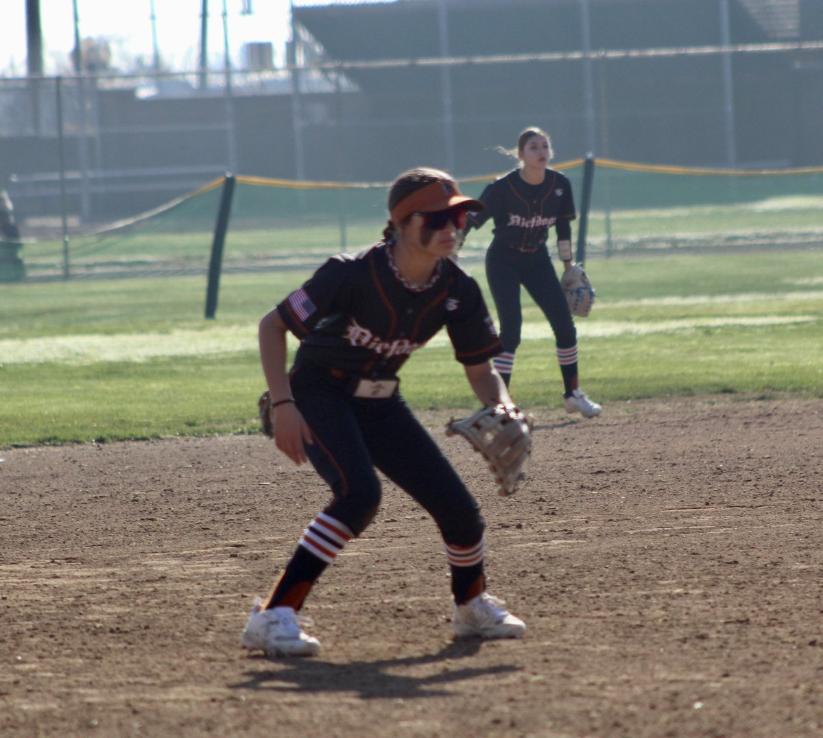 AY7A_ANO7ANI's tweet photo. Glad to be in the same colors with you this season! 

#SSeven #ay7a #A7 #dirtdogsbyrd #2010 #softball #middles  #college
#softballprospect  #softballrecruit @Los_Stuff #toppreps #ncaa #scout #PicksPups https://t.co/HrFoRg5dFu