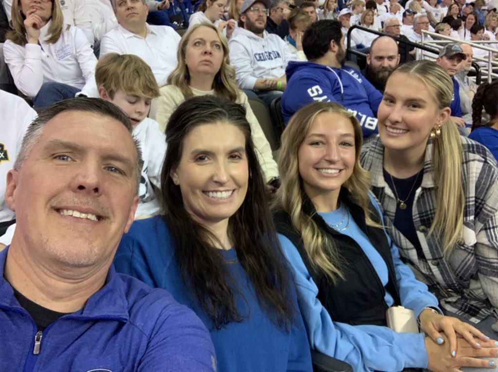 becker245's tweet photo. #GoJays https://t.co/3hTo4AszXo