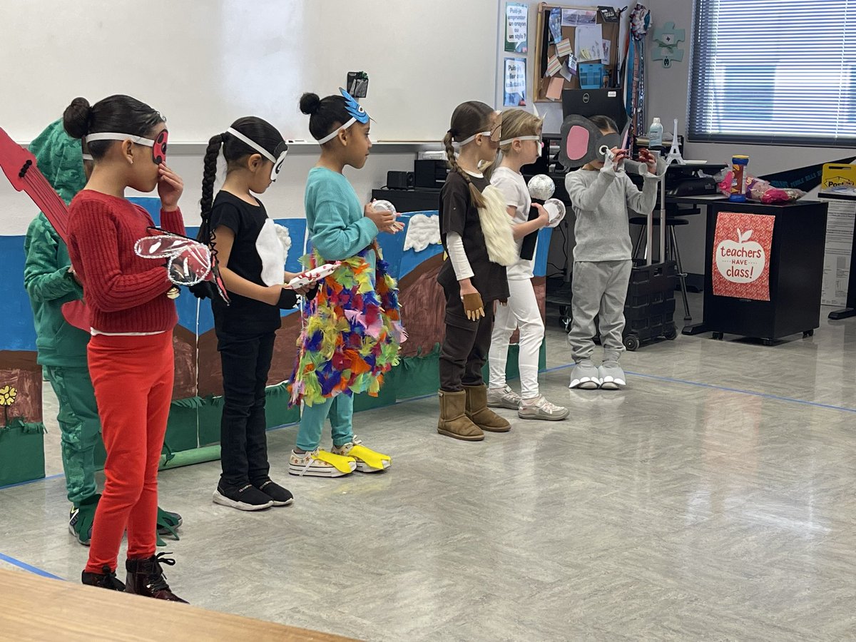 DAleman_LCES's tweet photo. Our Shining Stars did an amazing job at Destination Imagination today! Thank you Mrs. Cardoso for preparing our students for their challenges!🏅🌟👏🏻 @LChavez_ES @APena_LCES #BetterTogether https://t.co/nTN8ELrpCR