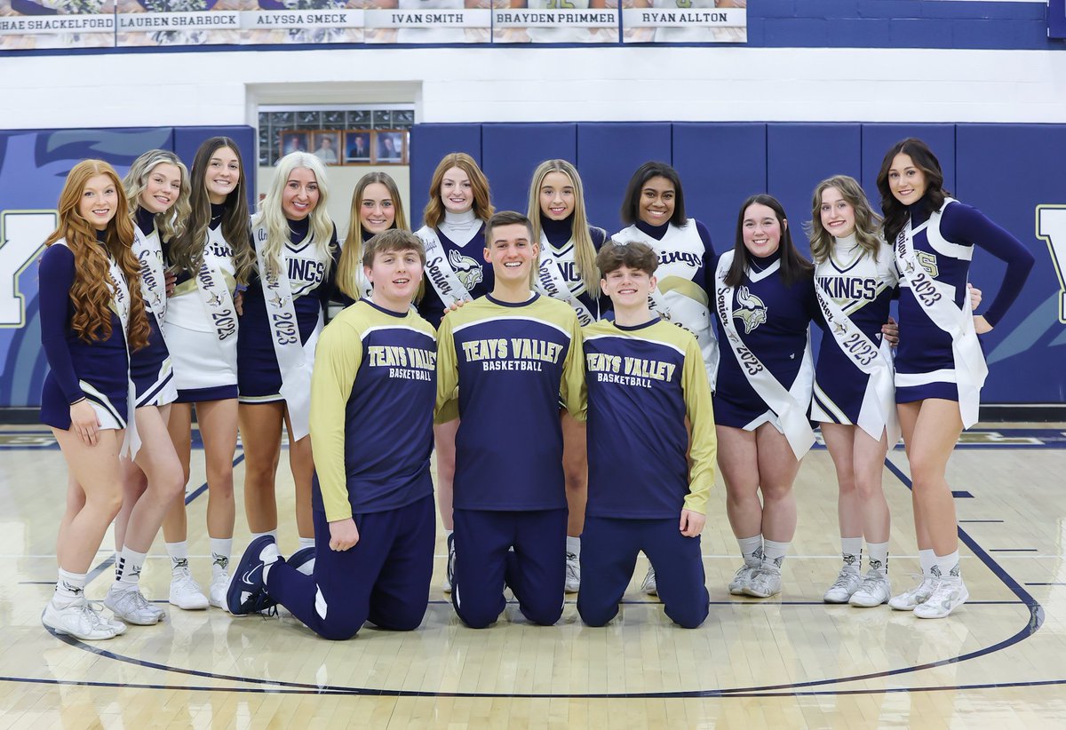 SportsPicsOhio's tweet photo. 🏀🏀
Congrats SENIOR VIKINGS 🔥🔥

@cvboysbkb @Athletics_CV @CHSTigerPride @CV_Cheer @sportingpumpkin @PickawayHoops @alicia_capleCHD @CHS_the_Jungle @slater_search @TV_Athletics @TVBoysbball https://t.co/ncOKPJ1Ktn