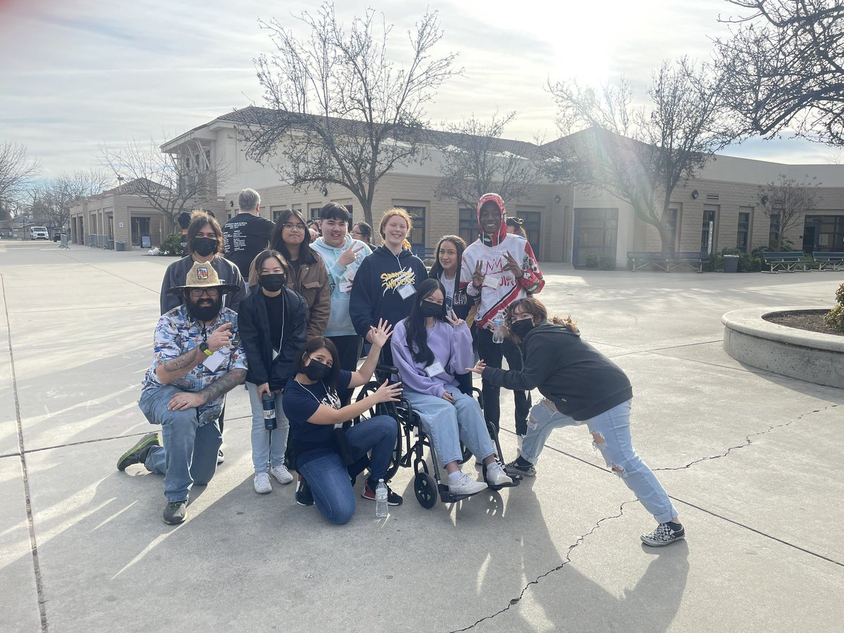 meandermath's tweet image. Our Wildcats competing in the Fresno County Academic Decathlon at Sunnyside today! Go team! 💙💛
