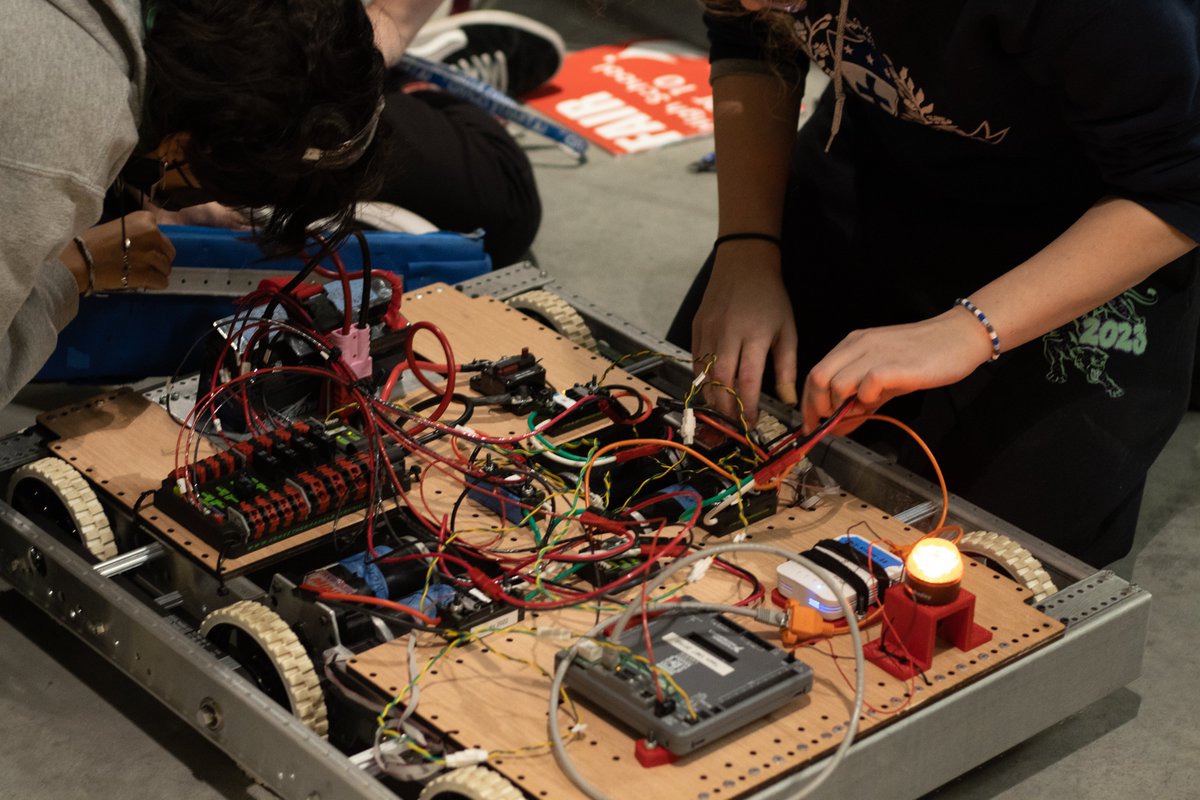 FRC Team 1967 tweet media