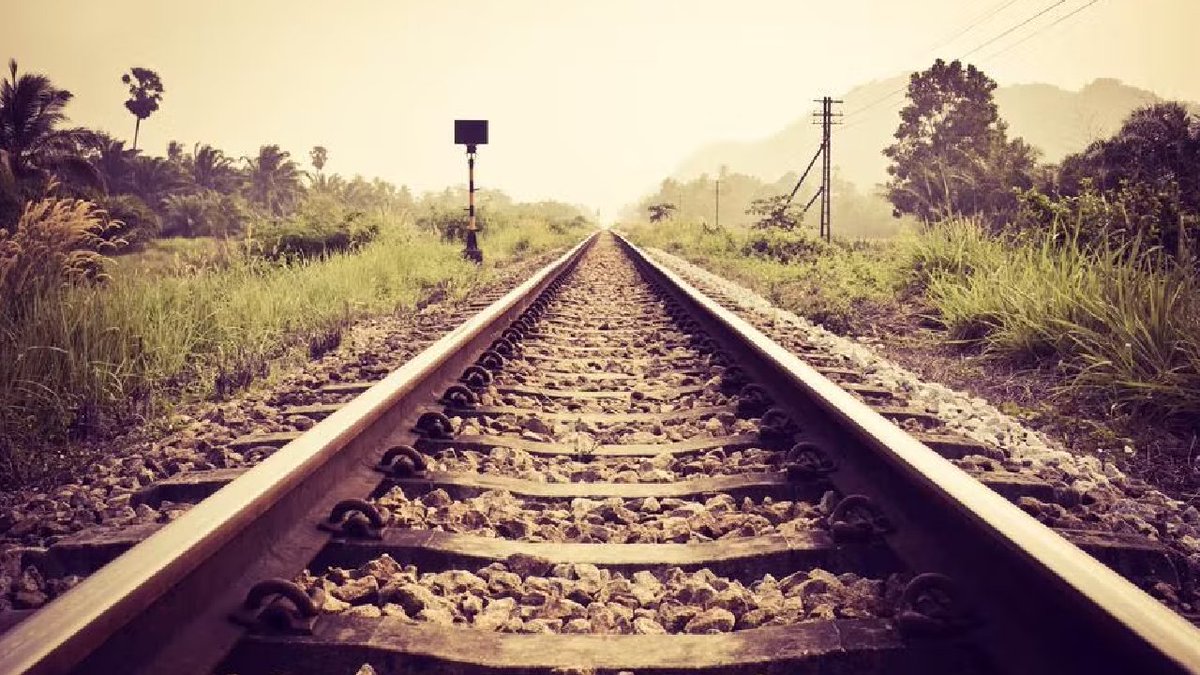 StixStyle's tweet image. When people think I am stupid, sometimes I just go with it and pretend to be stupid, because while sometimes calling them out for their behavior is fun, other times I sit in silence as it is just sad someone thinks so little of me, especially if someone I care about. #prespective