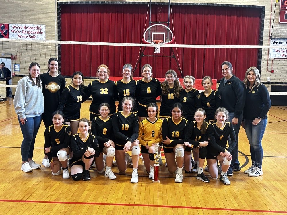 Congratulations to 7th Grade Lady Pumas on winning the championship at the Marseilles Tournament.  ⁦@pchs_il⁩ ⁦@PCVBCoach⁩ #WeArePC