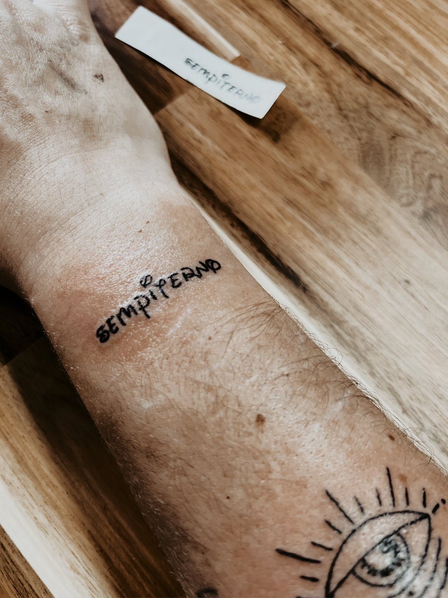 09_aiida's tweet photo. Que durará siempre, que no tendrá fin.

- @Defreds ✨ https://t.co/ujMjH2VVzh