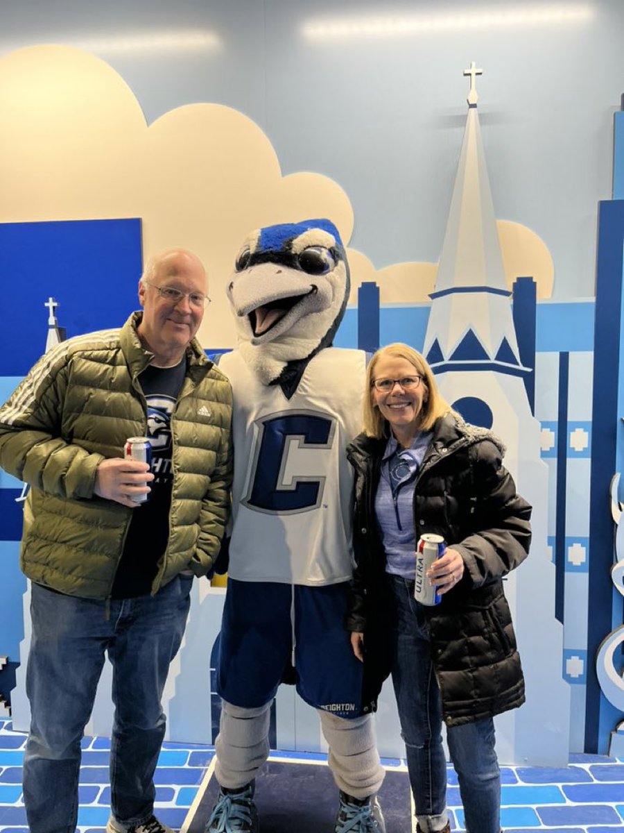 #GoJays. Need a Win for the birthday boy!!!