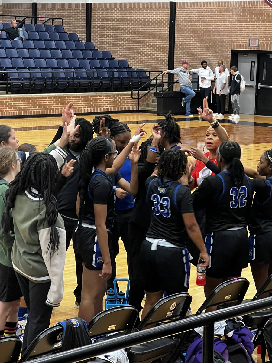 SummitGBB's tweet photo. Lost a tough one today to a very talented Timberview Squad!Looking to bounce back in our last district game next Tuesday against Cleburne! Let’s finish strong! #nextgamemindset💙🐆 https://t.co/cXvKq7sPa3