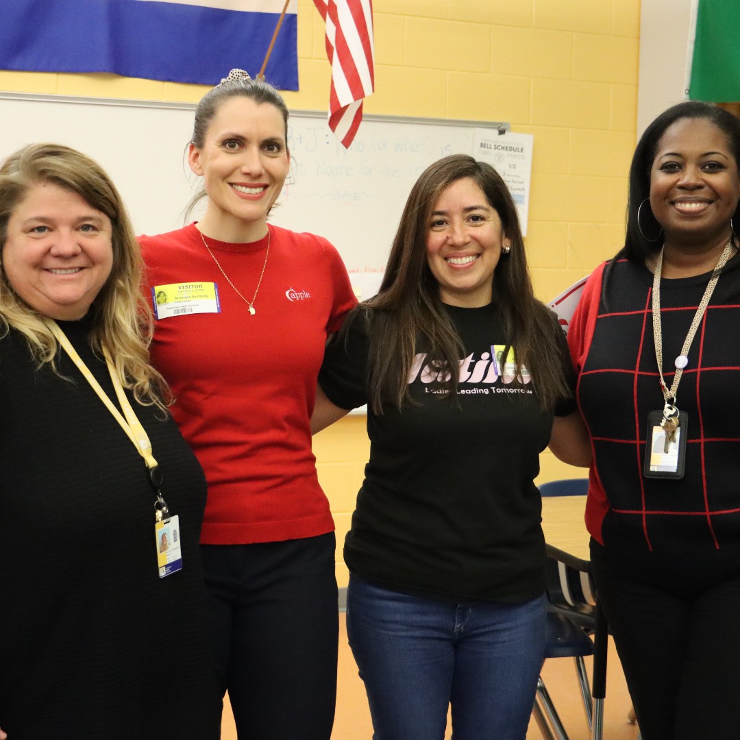 LatinasLeadingTomorrow tweet media