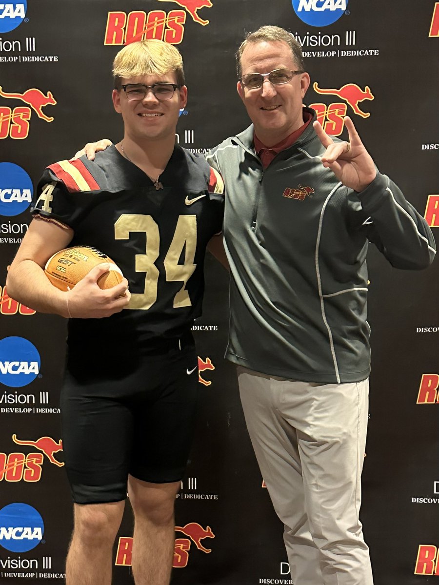 Had a great time on my official visit to Austin College this weekend! Thank you @TonyJoeWhite5  and @Coach_Love8 for everything! Great things in store for Austin College football! @Coach_BWillard @MV_TigerFB @RoosFootball @dctf @TXTopTalent @TXHSFOOTBALL @ACsports