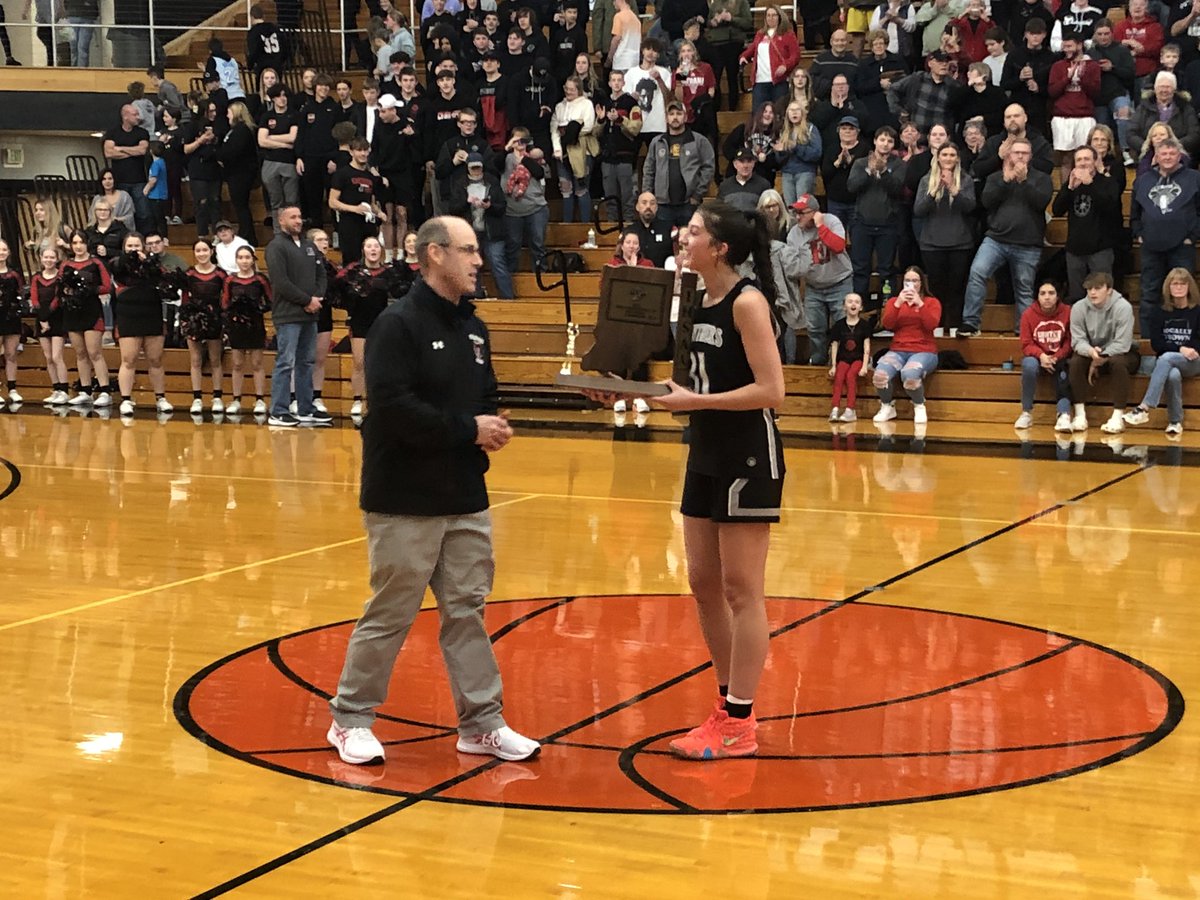 Scott Hunt (@mscotthunt) on Twitter photo Final: <a href="/EastbrookGBB/">EHS LADY PANTHER BB</a> 36, <a href="/tiptonbdevils/">Tipton High School Athletics</a> 30. <a href="/EHS_Panthers/">Eastbrook Athletics</a> are your 2A sectional 39 championship Final: <a href="/EastbrookGBB/">EHS LADY PANTHER BB</a> 36, <a href="/tiptonbdevils/">Tipton High School Athletics</a> 30. <a href="/EHS_Panthers/">Eastbrook Athletics</a> are your 2A sectional 39 championship