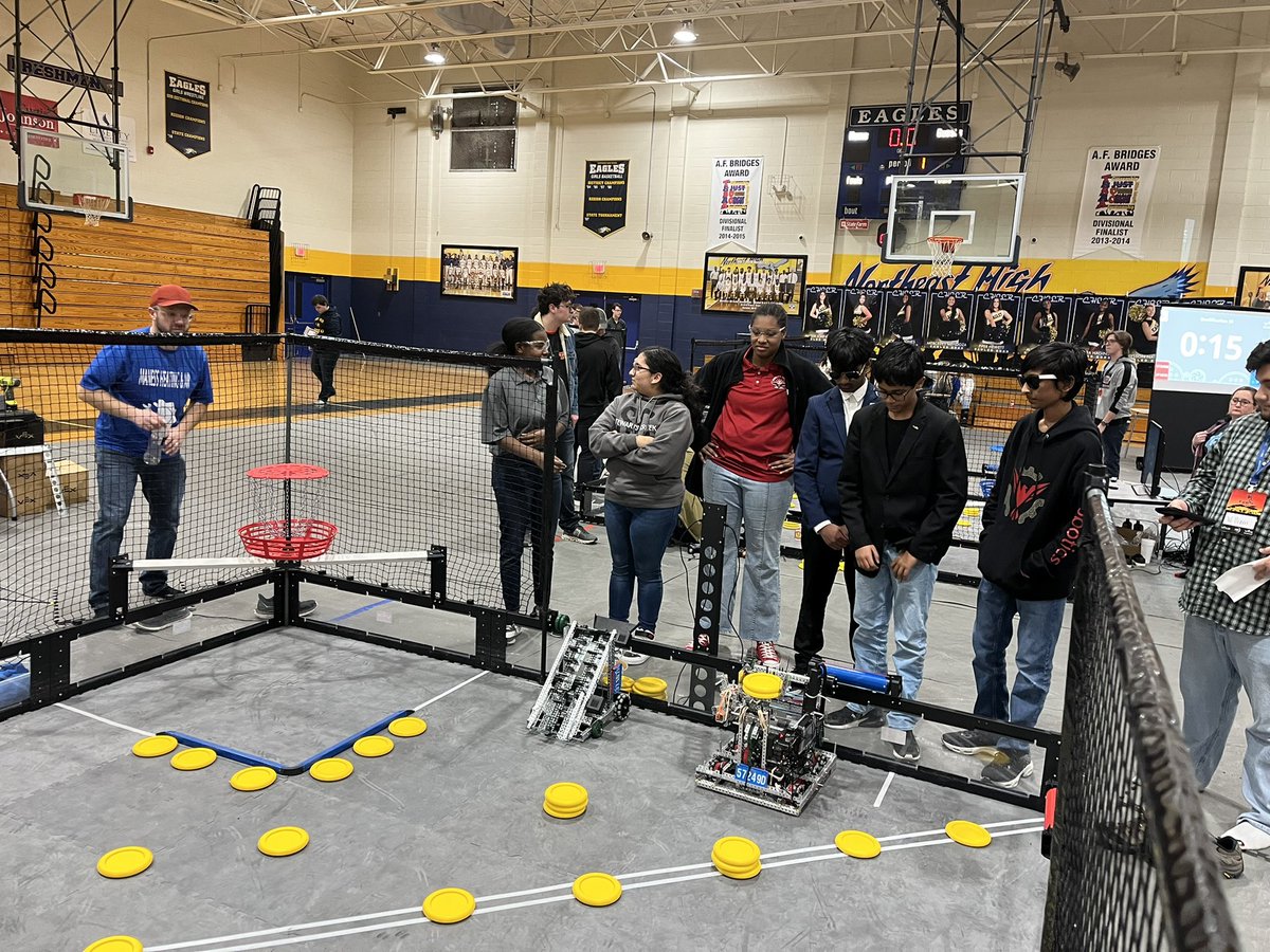 paynejt's tweet photo. @drclarkharrell SCHS RobotTeam competing in the VEX Winter Robotics in Clarksville. All new team members this year made a great showing https://t.co/ebfp48JkXb