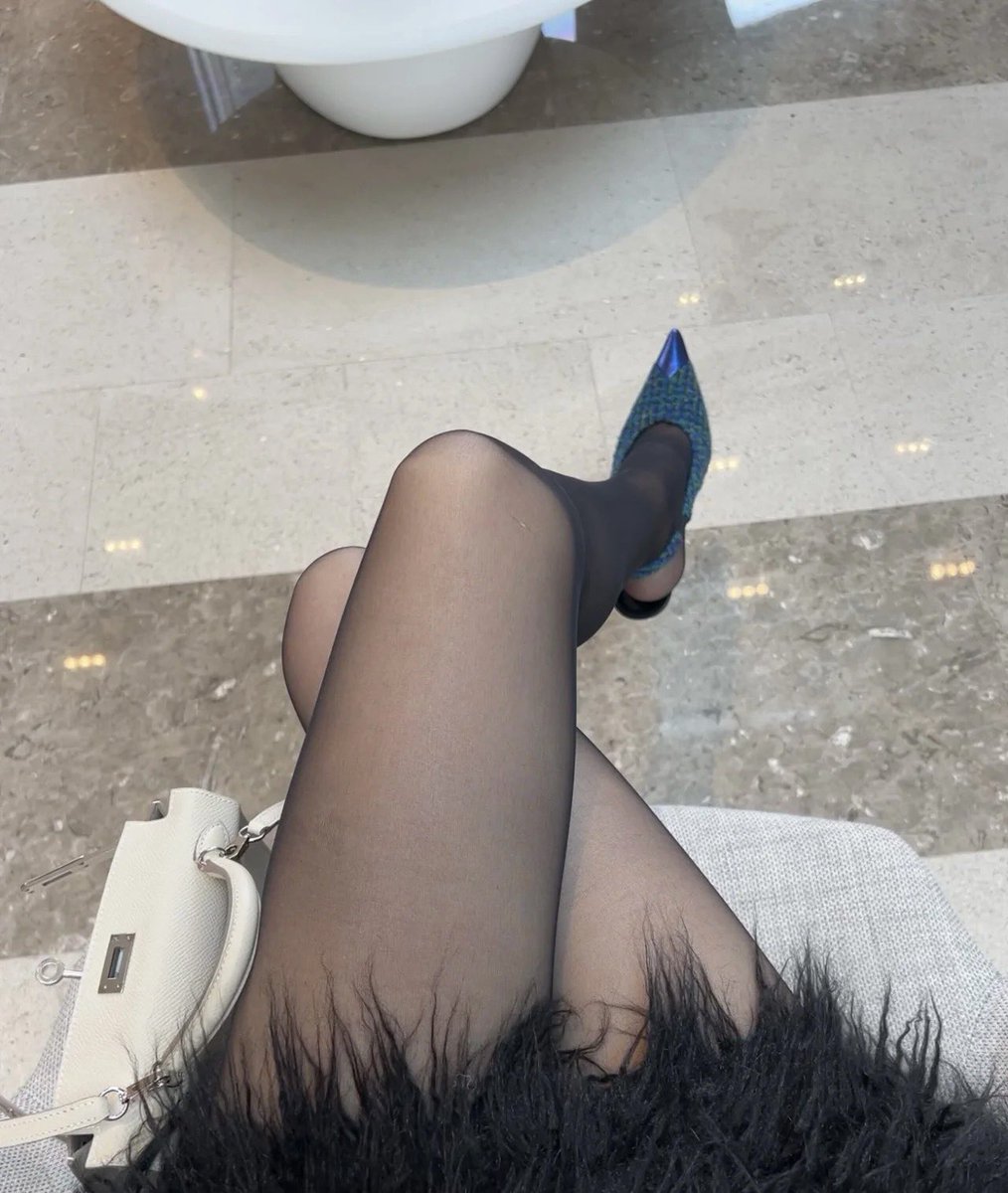 左划帮我下班 https://t.co/CGIF7ypIEI