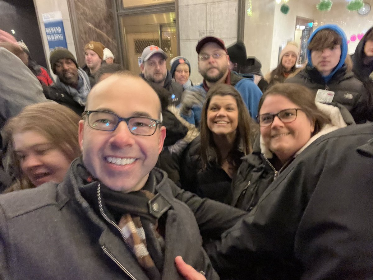 MrsLDever's tweet photo. @jamessmurray really showed up for his fans in Boston taking selfies in frigid temperatures after both shows were cancelled. #ImpracticalJokers https://t.co/RHfsXm25mG