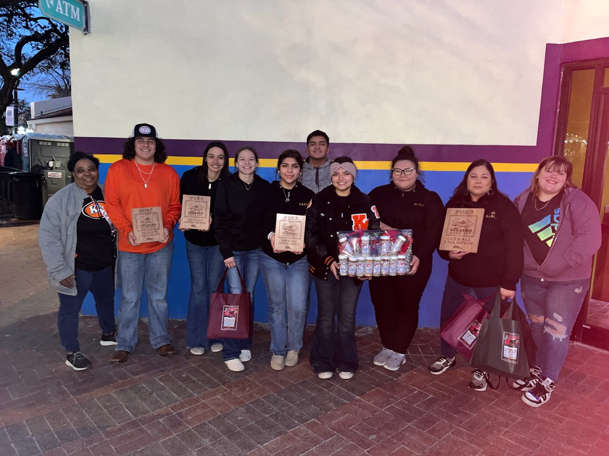 Congratulations to the KCHS teams that competed at the Vaquero Cook-off today! 

KC BBQ Masters
3rd Place Cook’s Choice
2nd Place People’s Choice

Just Us Small Town Girlies
3rd Place Charro Beans
2nd Place Cook’s Choice
Over Grand Champion