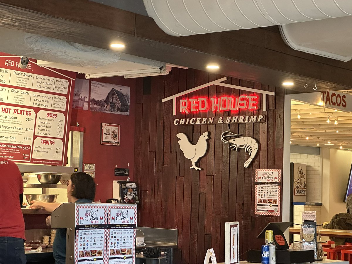 jlhthe3rd's tweet photo. It’s Hot Chicken Week in Nashville!  I decided to get the NashPhilly from Red House Chicken &amp; Shrimp in Hunter’s Station with @justsharanda #hotchickenweek23 https://t.co/5lD3mvAMjI