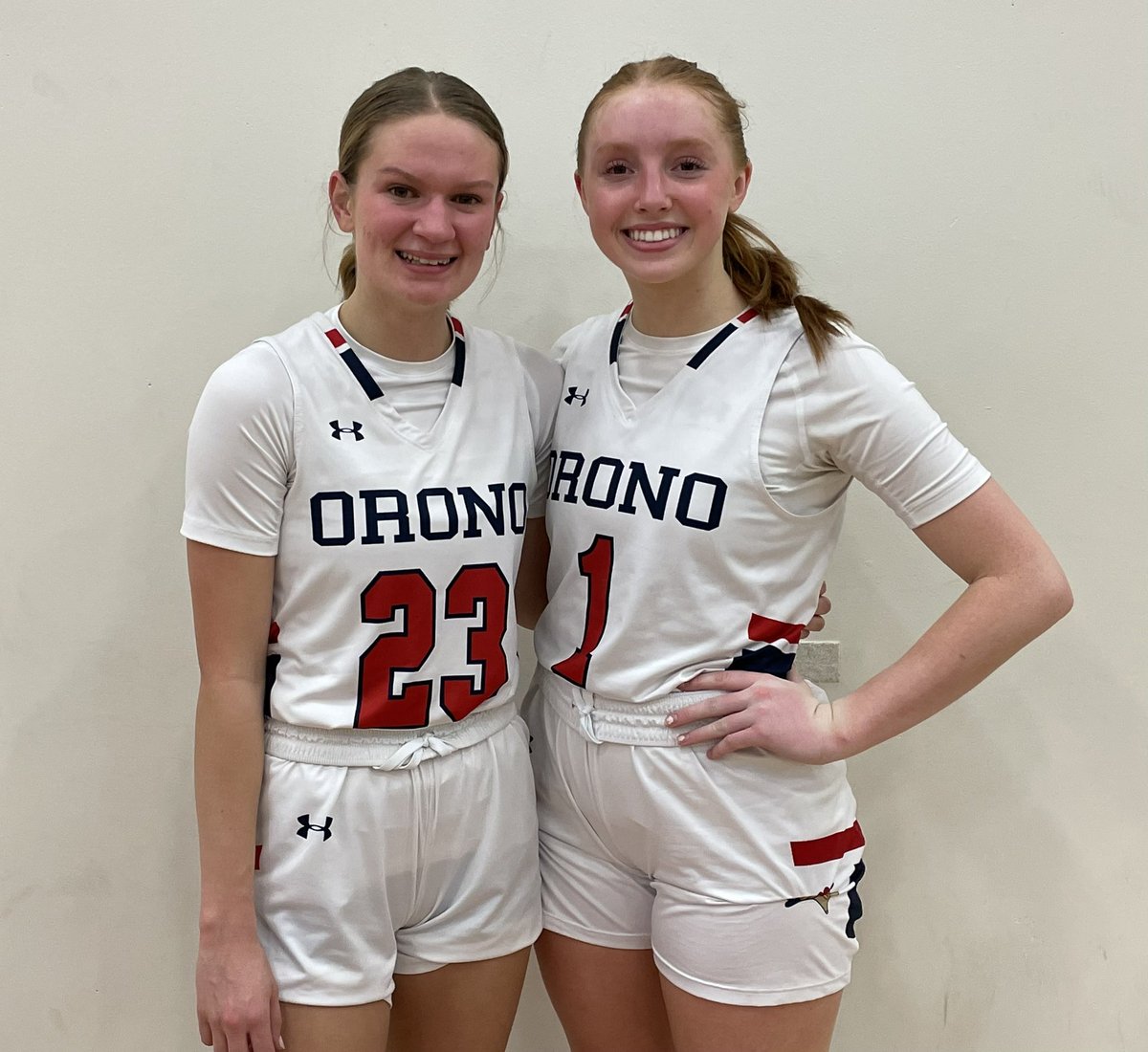 Congratulations to seniors <a href="/kdkallenbach/">Kayla Kallenbach</a> &amp; <a href="/LaurenKnudson3/">Lauren Knudson</a> of @OronoBb who led the Spartans to a big win over <a href="/AlexandriaBball/">Alexandria Hoops</a> at the <a href="/BreakdownUSA/">Breakdown Sports USA</a> Winter Lakes Classic. They are the Players of the Game.