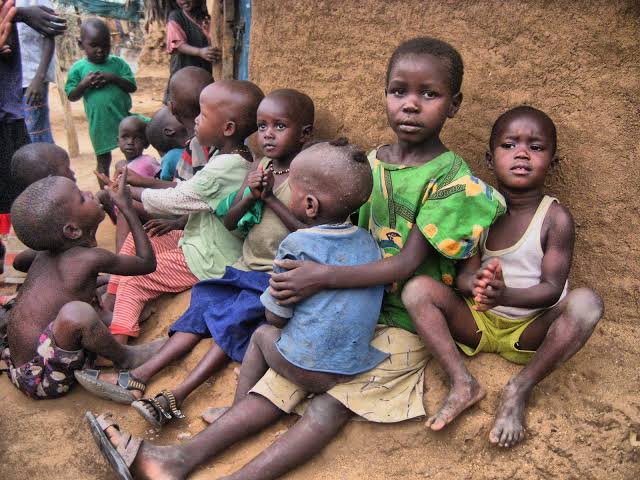 peteromoyibo1's tweet photo. SOS
THE POOR NIGERIA MASSES DEMAND URGENT DISBURSEMENT OF THE UN GRANT WHICH IS BEEN HIJACK BY CABALS
WE PLEA FOR THE INTERNATIONAL COMMUNITY TO COME TO OUR AID.
WE ARE SUFFERING AND DYING EVERYDAY

@UN
@POTUS 
@ARISEtv 
@BarackObama 
@antonioguterres
@ShehuSani 
@NOIweala https://t.co/Ktyy5eU9Le