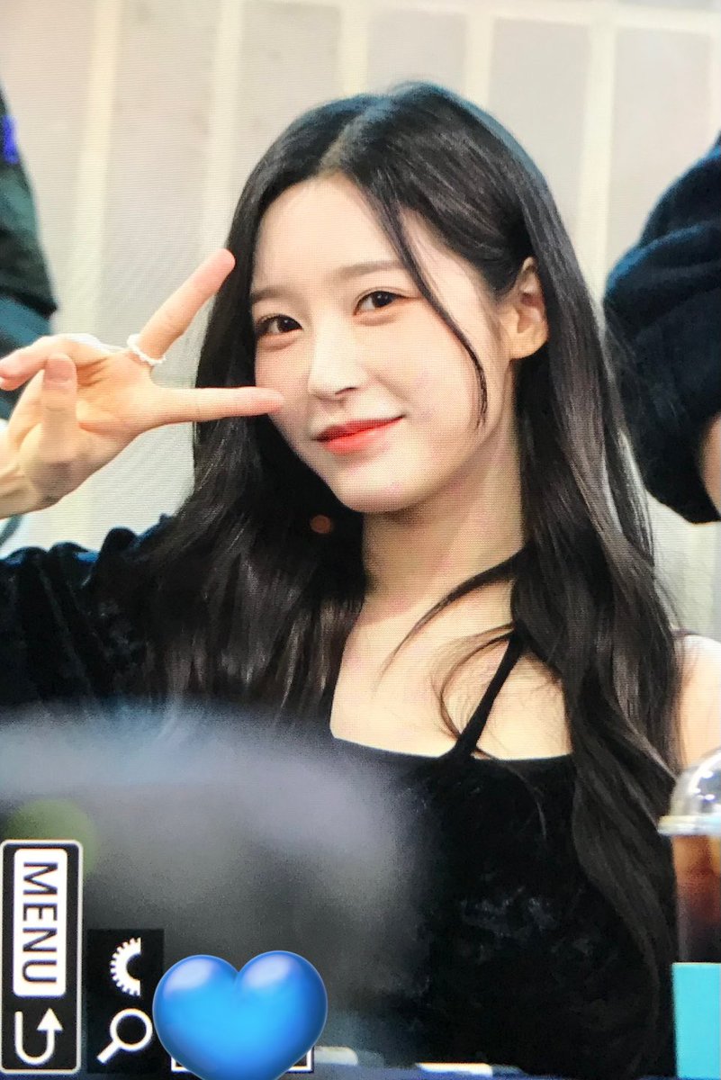 230205 프리뷰

#CLASSy #클라씨 #MyungHyungSeo #명형서