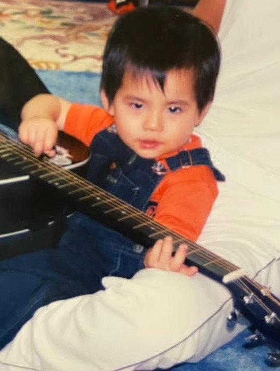 FoL2DwMaYAAksu-?format=jpg&name=900x900