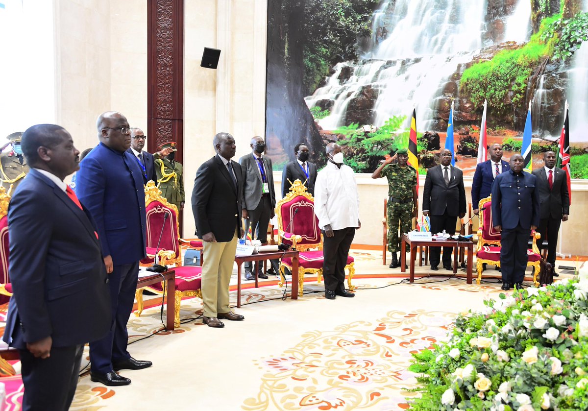 KagutaMuseveni's tweet photo. I returned home after our meeting of the EAC member states led by the Summit Chairman,H.E President @GeneralNeva. The meeting focused on the current situation in Eastern Congo and how we as members can help restore peace and security there. https://t.co/epYHIRk7b9