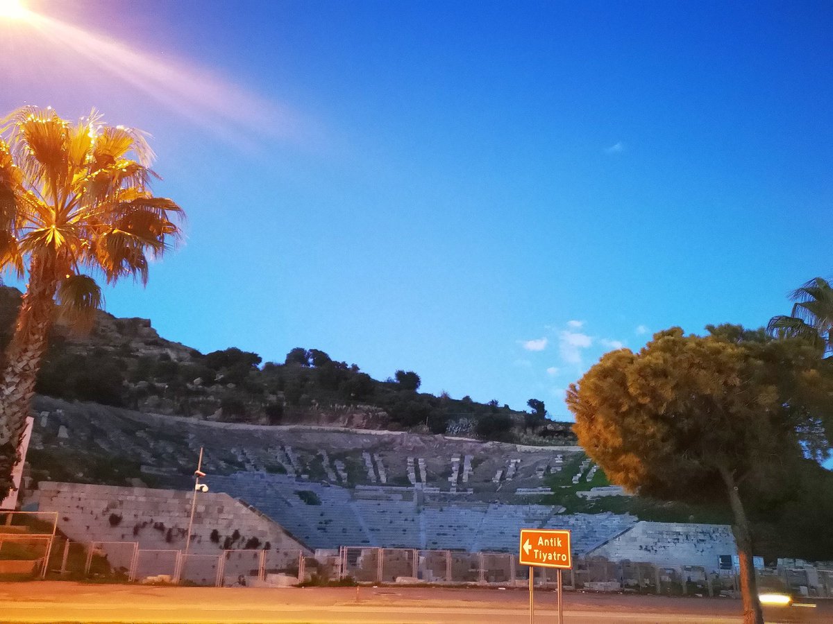 #Bodrum #Muğla city #Türkiye #destinations #travel #travelphotography #AncientLand #LandOfCarians #Heritage #CulturalHeritage #KültürMirası #WorldHeritage #KültürMirasınıKoru #KültürMirasiGelecektir #Anatolia #Anadolu #AnatoliaTürkiye #AnadoluTürkiye 🌟💞