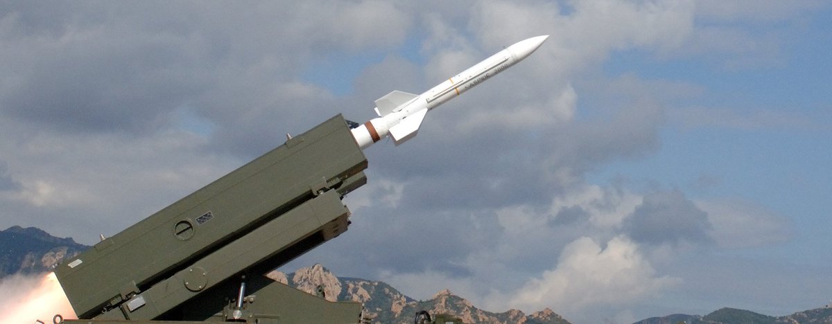 Defence_IDA's tweet photo. 🧵 #Italian #SPADA2000
The SPADA 2000 is an Italian-made air defense system used for protecting against enemy aircraft, missiles and unmanned aerial vehicles (UAVs). https://t.co/qNtIiK1yC6