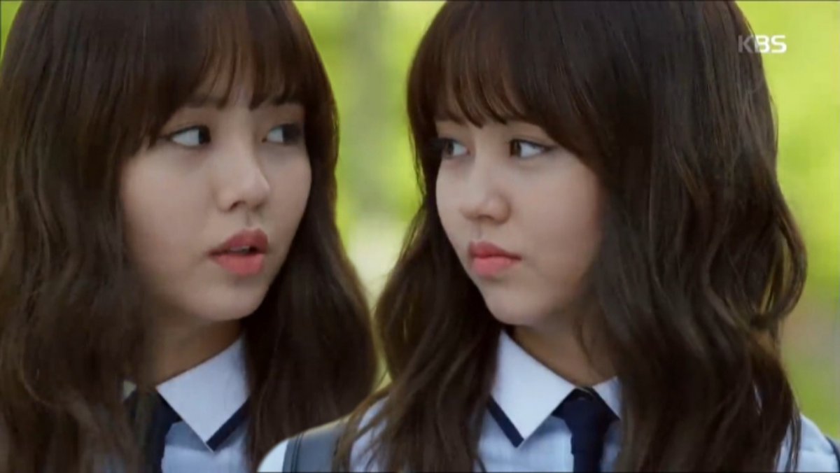 LeeHyunJhoo_ofc's tweet photo. 확실히 보이시죠 이 표정이 얼마나 웃기고 귀여운지

🫶♥️🫶

#KimSoHyun #GoEunByeol #WhoAreYou #School2015 https://t.co/jcKJueWpAA