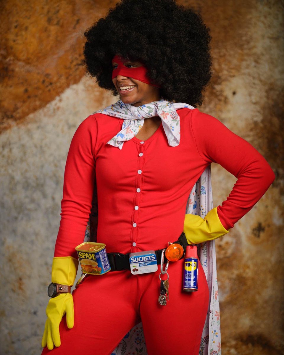BlerdsG's tweet photo. On the 4th day of #28DaysOfBlackCosplay we share @kaieshblack dope Genderbend Blankman cosplay! #Blerd #blackcosplayer #BGttG #Blackcosplay #Cosplay #BlackGirlsRock #MelaninMagic #Geek #Nerd #comics #Blankman #genderbender #BlackTwitter #Wayans #afrofuturism #AFROS #BlackGeek https://t.co/Ud3oLIHRqa
