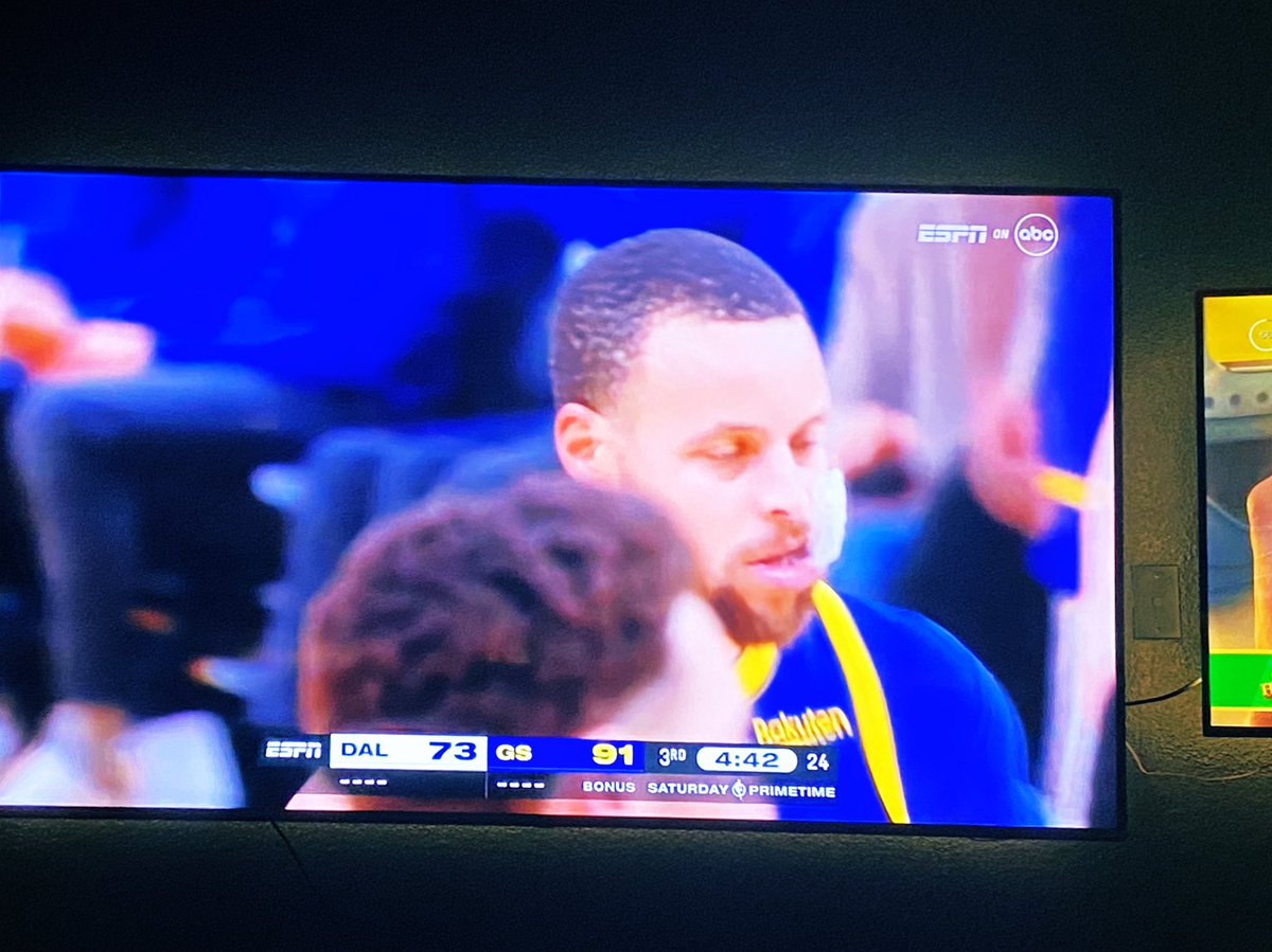 I don’t think anything pisses me off more than Steph Curry and his fucking mouthguard. This should not make me this hot. But, he never actually has it in his mouth. Go suck on something else. #mommyproblems