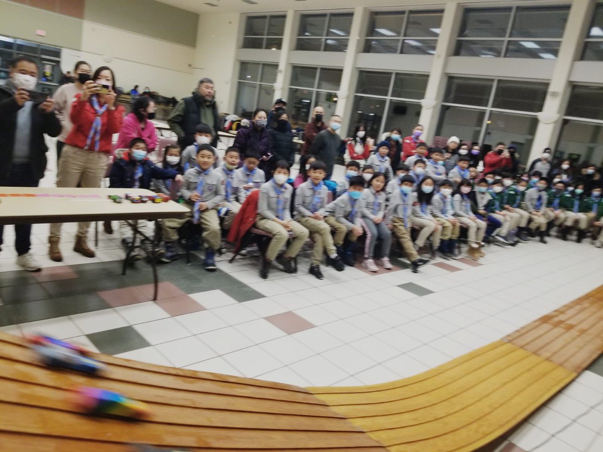 22ndMarkham's tweet photo. We have 34 members participated in this year Kub Kar &amp; Scout Truck Rally. Too excited, we overrun by 30 mins. 

#ScoutsCanada #ScoutsDoStuff #KubKar #ScoutTruck https://t.co/iVefsjaJfx