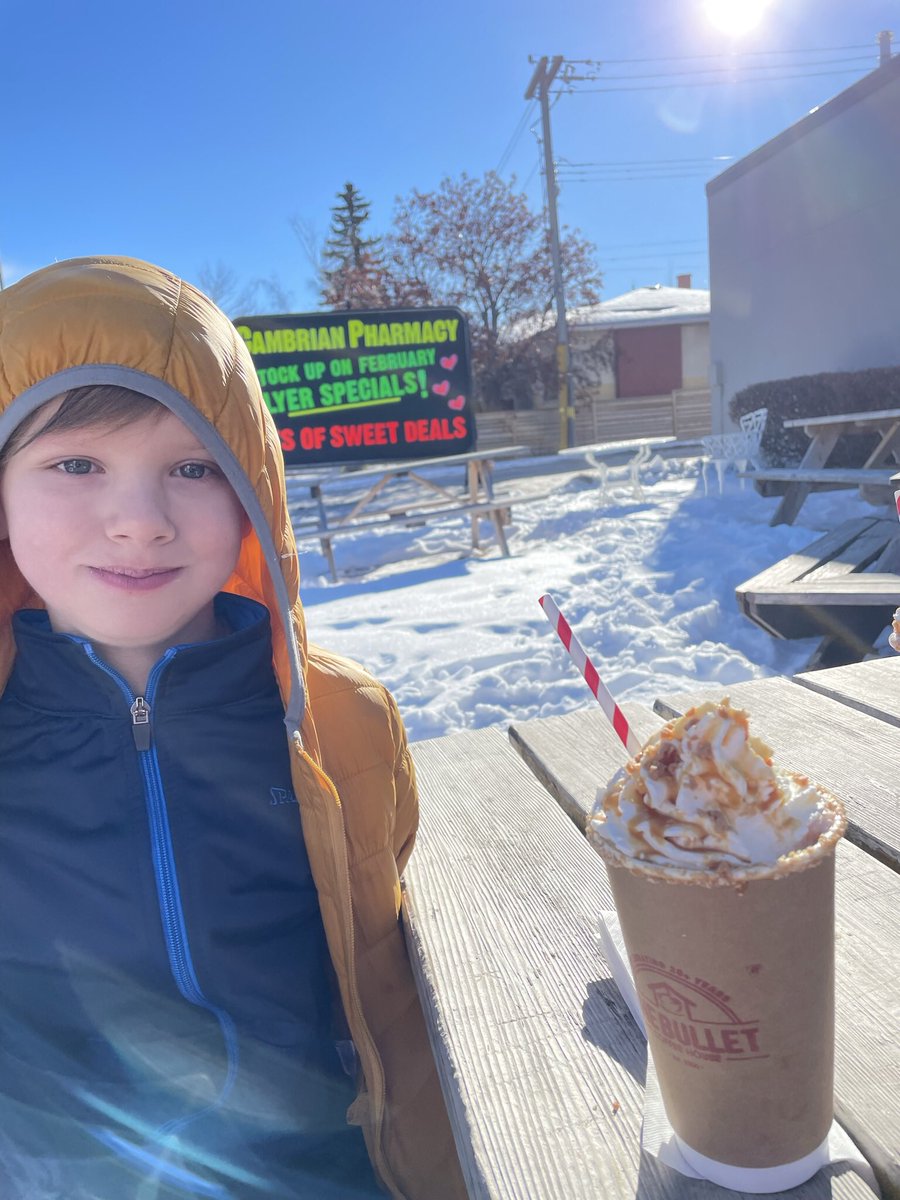 JenJaDi's tweet photo. Second YYC Hot Chocolate Fest stop. Highly recommend the Bullet Coffee House entry - Caramel Wagon Wheel Hot Chocolate. (This smiling customer was still munching the wagon wheel) #hotchocolatefest https://t.co/KBQAlrCrzd